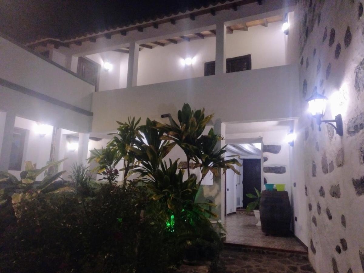 Casa La Plaza Villa Agulo Exterior photo